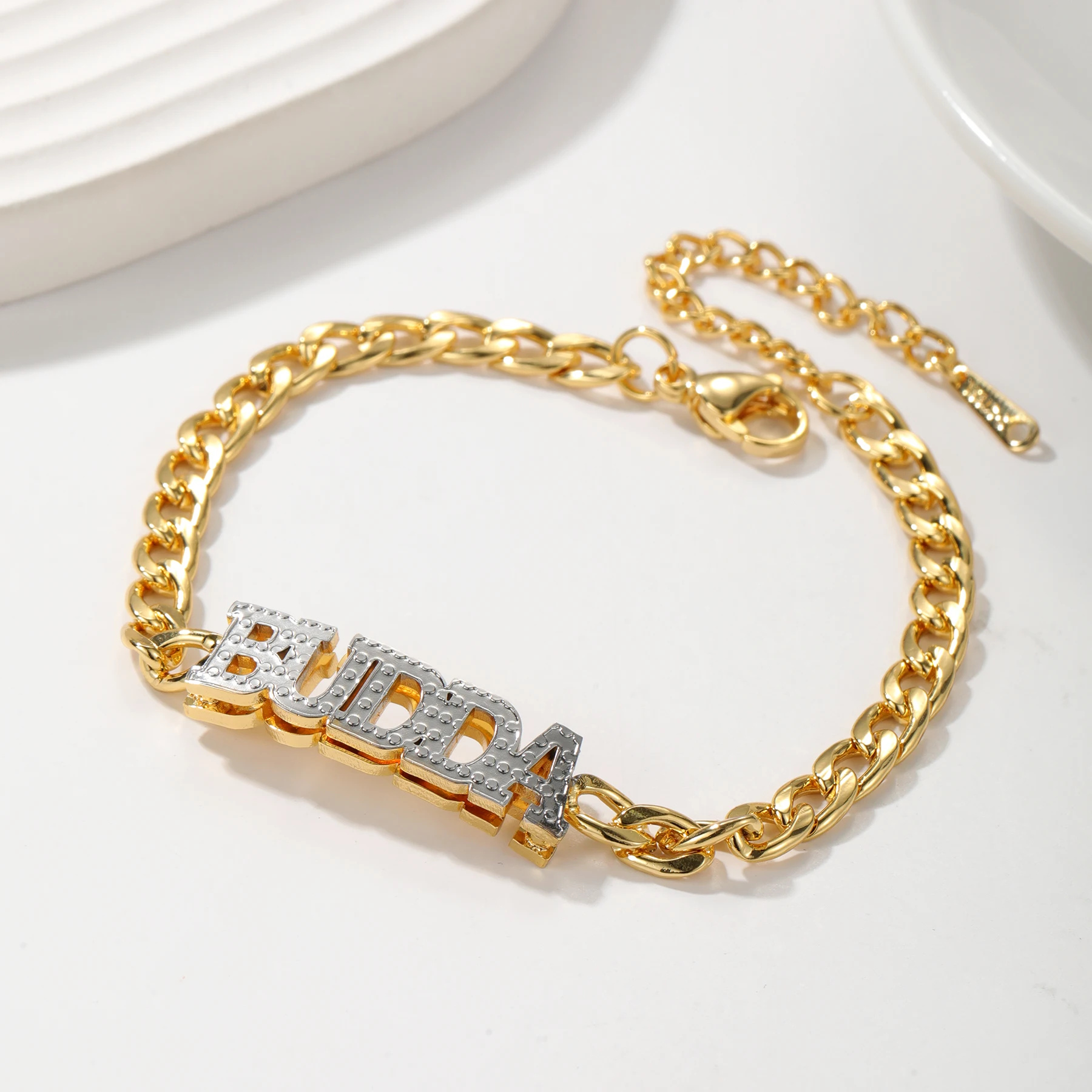 Personalisierte Namensarmbänder 18K Vergoldet Individuelles Edelstahl Zweifarbiges Kubanisches Kettenarmband Schmuckgeschenk für Frauen – Detail 6