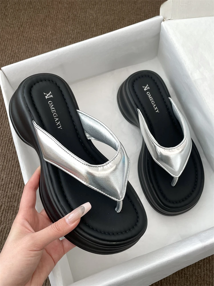 

Модные тапочки Thi Bot W, женские летние уличные пляжные сандалии из искусственного материала, корейский цвет на плоской подошве