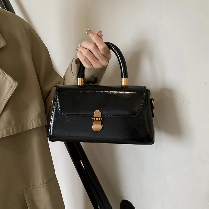 

Маленькие сумки через плечо из искусственной кожи, женские сумки через плечо с короткой ручкой и клапаном для женщин, дизайнерские женские сумки, дизайнерские сумки