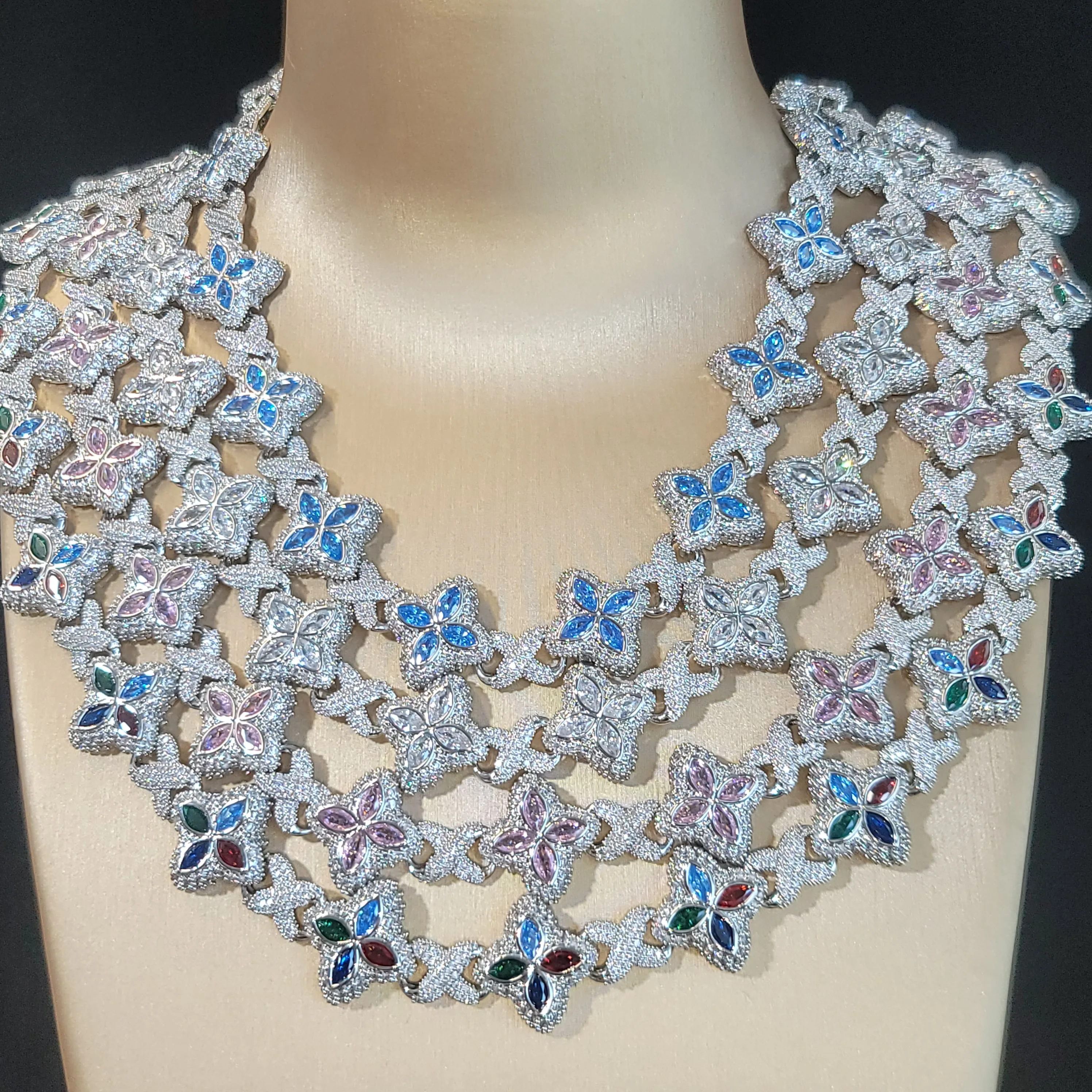 

Charming Multicolor Hip-Hop Necklace Full Ice Out Zircon Number 8 Bracelet For Women Flower Inlaid Chain Her Holiday Gifts