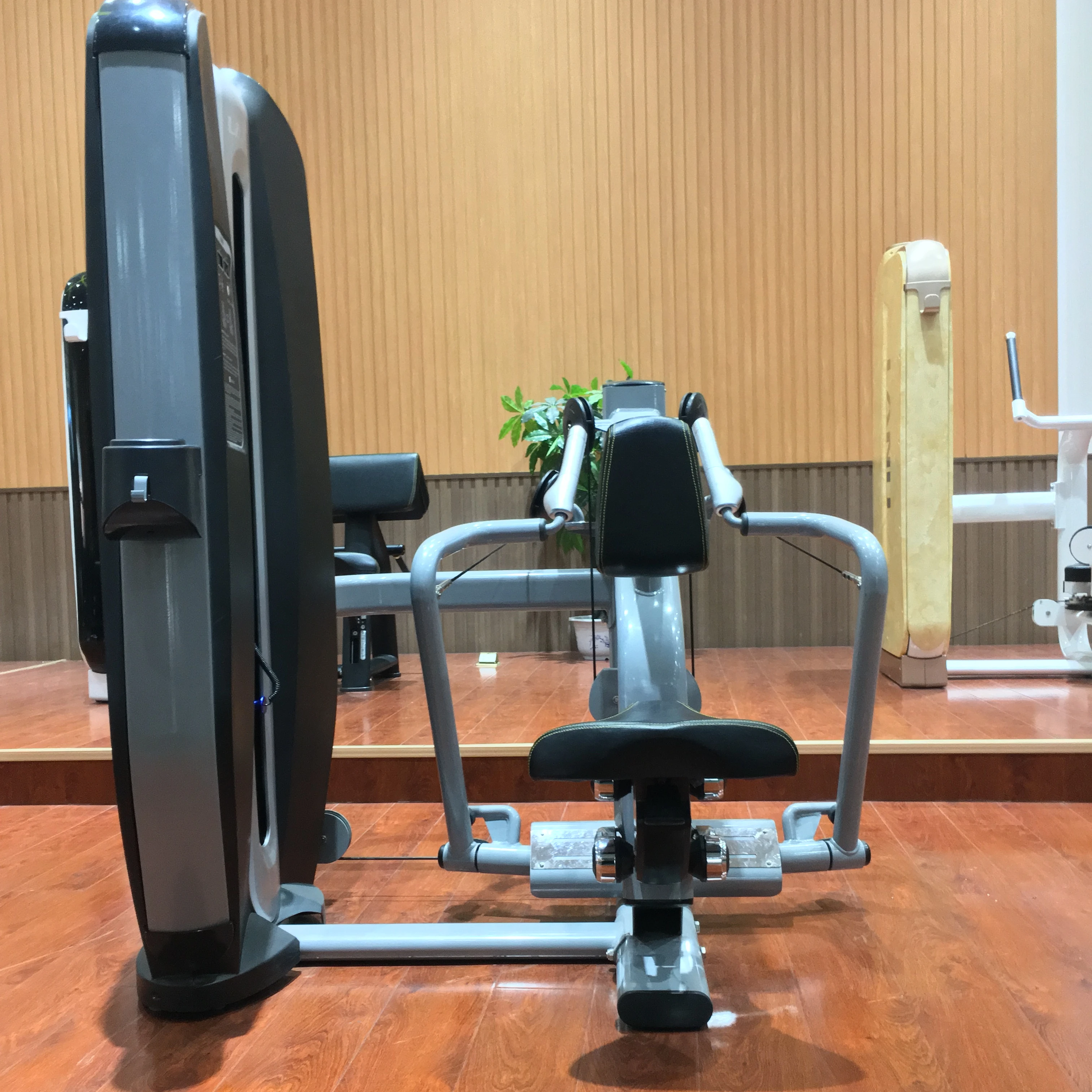 Equipo de gimnasio de la máquina de entrenamiento de fuerza de fila sentada cargada con Pin de entrenamiento de resistencia de remo comercial