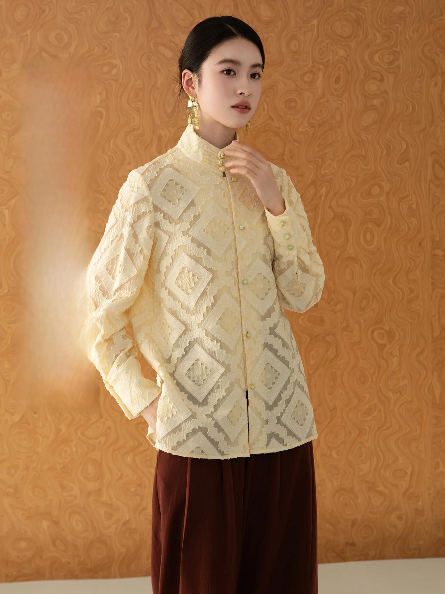 

Женская блузка в китайском стиле с тяжелой вышивкой, длинными рукавами, воротником-стойкой, дышащая, удобная, для повседневной носки