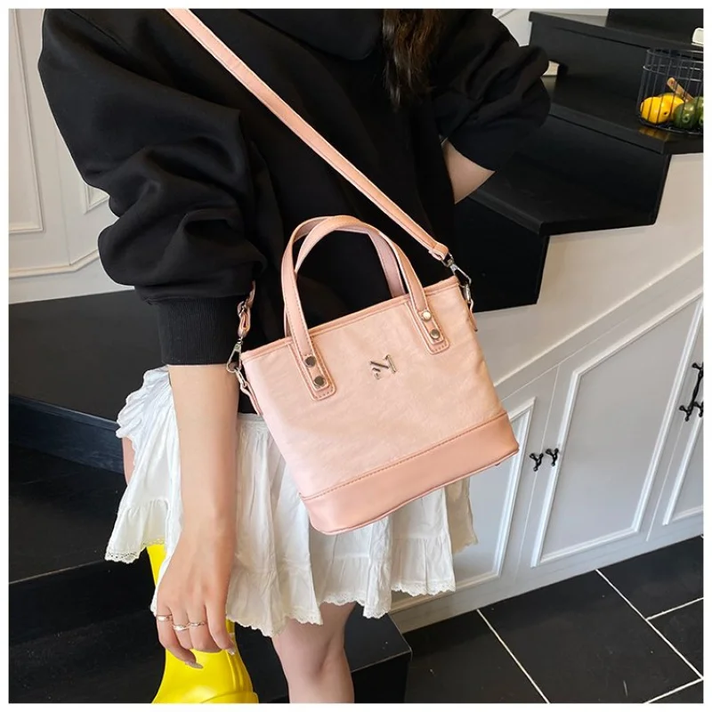 

Функциональная высококачественная сумка-мессенджер с модным дизайном для женщин из кожи и тренда большой вместимости