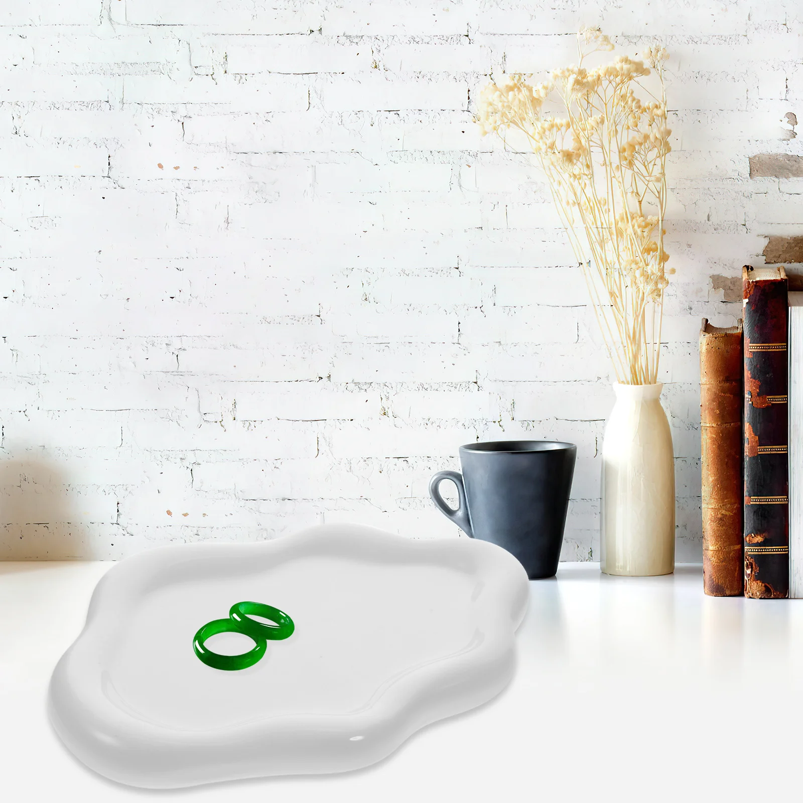 

Ceramic Storage Plate Multi-Use Jewelry Organizer Irregular Dish for Home Decor Trinket Tray Ring Holder Trinket Tray