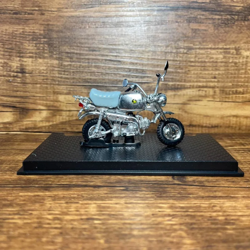 Diecast 1:24 ScaleคลาสสิกGORILLAคอลเลกชันฤดูใบไม้ผลิ1999โลหะผสมรถจักรยานยนต์รุ่นสําเร็จรูปผลิตภัณฑ์จําลองของเล่นแบบคงที่