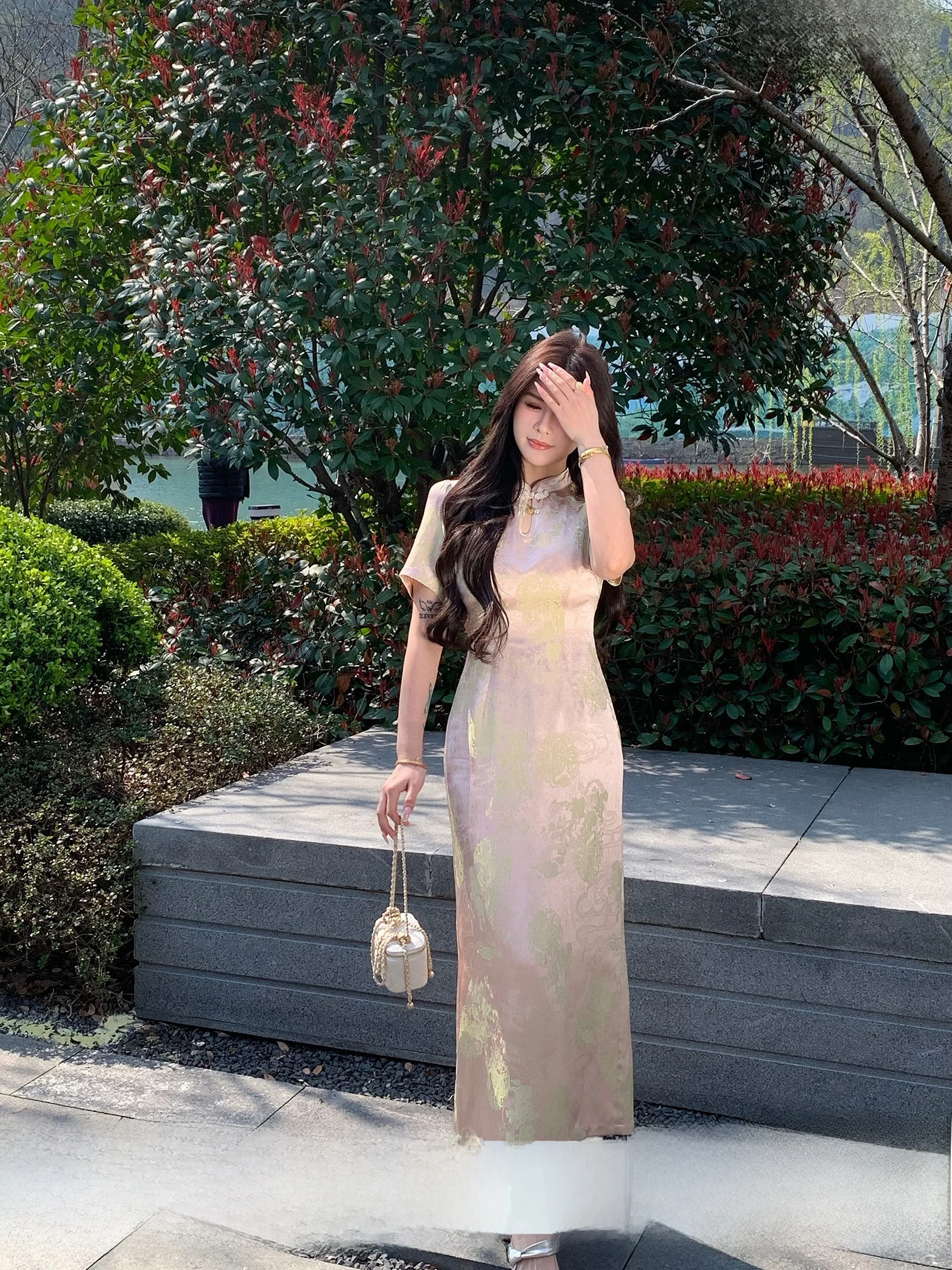 

Платье Li Xiaoxiao с вышивкой и воротником-каплей, с короткими рукавами, женское, больших размеров, новое, в китайском стиле, летнее, с завышенной талией