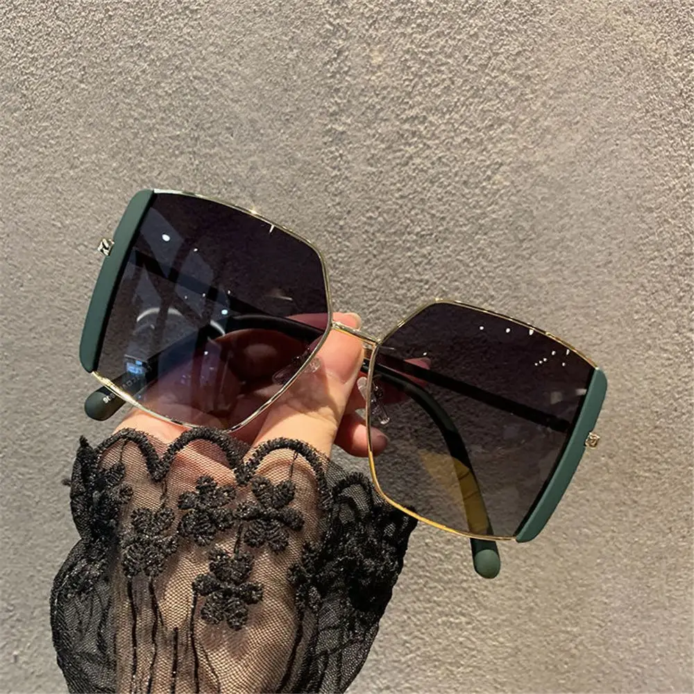 NEW Fashion Women Sunglasses Luxury Brand Designer Ladies Sun Glasses Vintage Shades UV400 Sunglasses Summer Eyewear