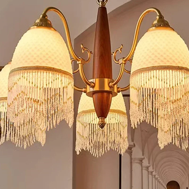 SANDYHA الحديثة قلادة LED أضواء الشمال الثريات الرجعية مع شرابة النحاس مثالية لغرفة النوم غرفة المعيشة طاولة طعام أنيقة