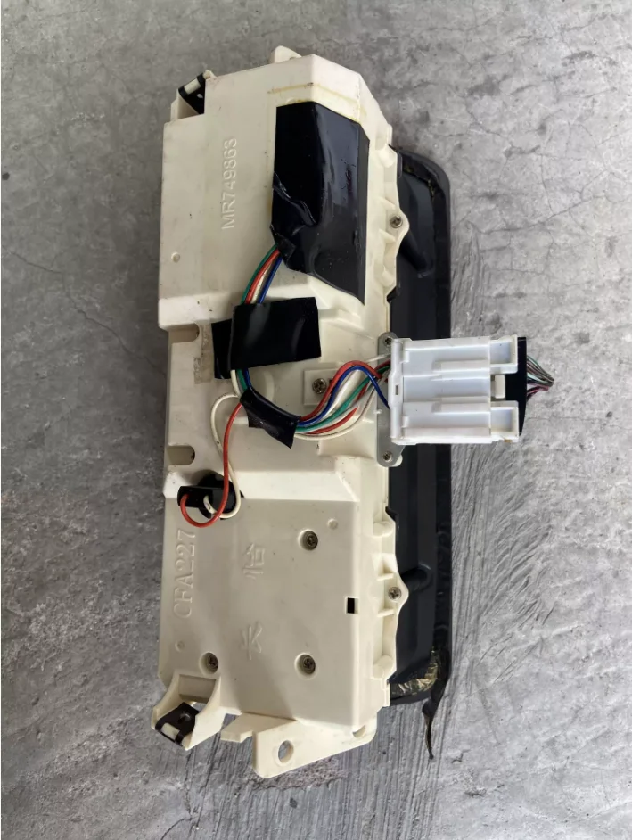 Original dismantling parts Suitable for V31 V32 V33 sub-meters, altitude meters, balance meters, level balls, assemblies