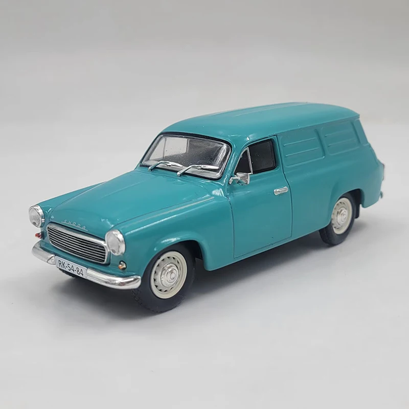 

Литые в масштабе 1:43 Skoda 1202 фургон модель автомобиля из сплава статические коллекционные украшения сувенирные подарки для взрослых мальчиков