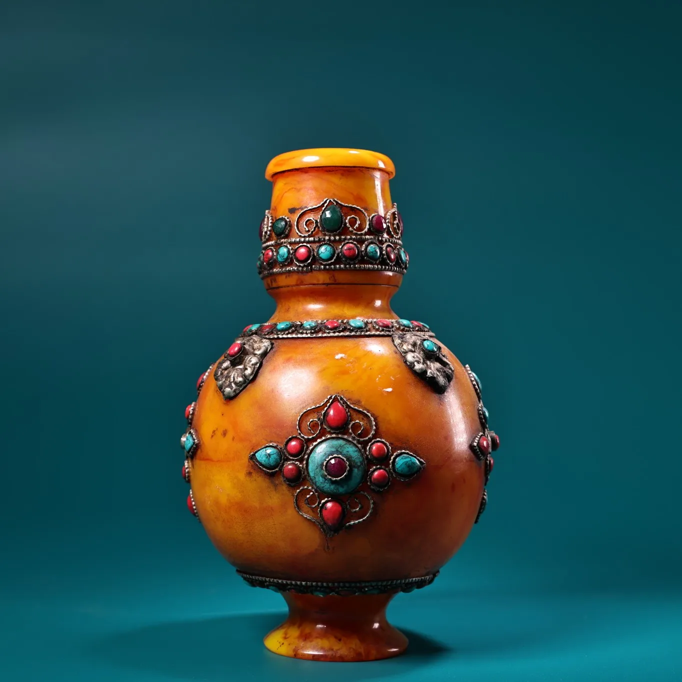 Rare Antique QingDynasty Tibetan craft inlaid gemstone filigree beeswax vase
