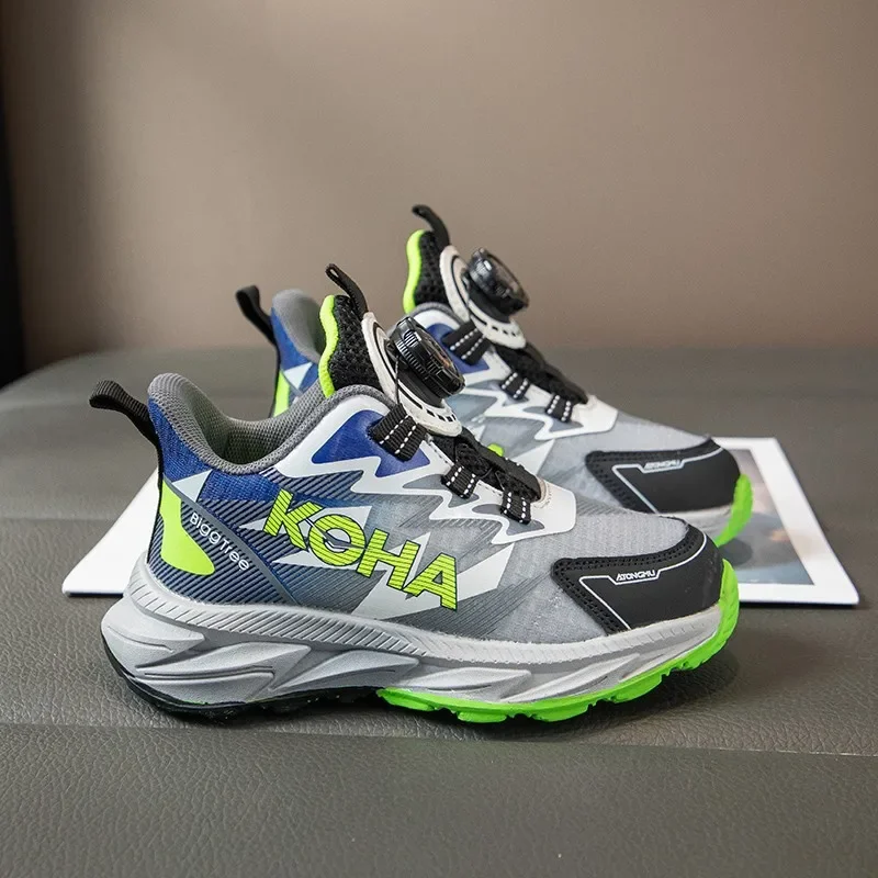 

Kids Sports Shoes for Autumn Season Boys Running Shoes with Rotating Buttons Breathable Comfortable Dad Sneakers New Arrival