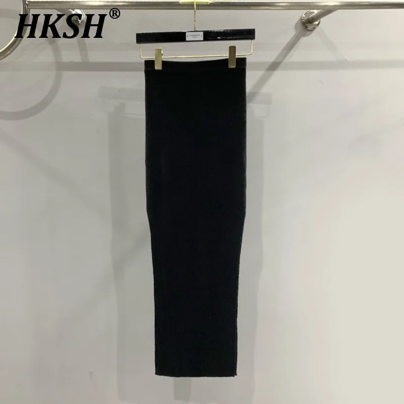 

HKSH Autumn New Women's Tide Dark RO Style Chic Skirt Knitted Pleated Elegant Streetwear Fashion Niche Sexy Solid Color H2593