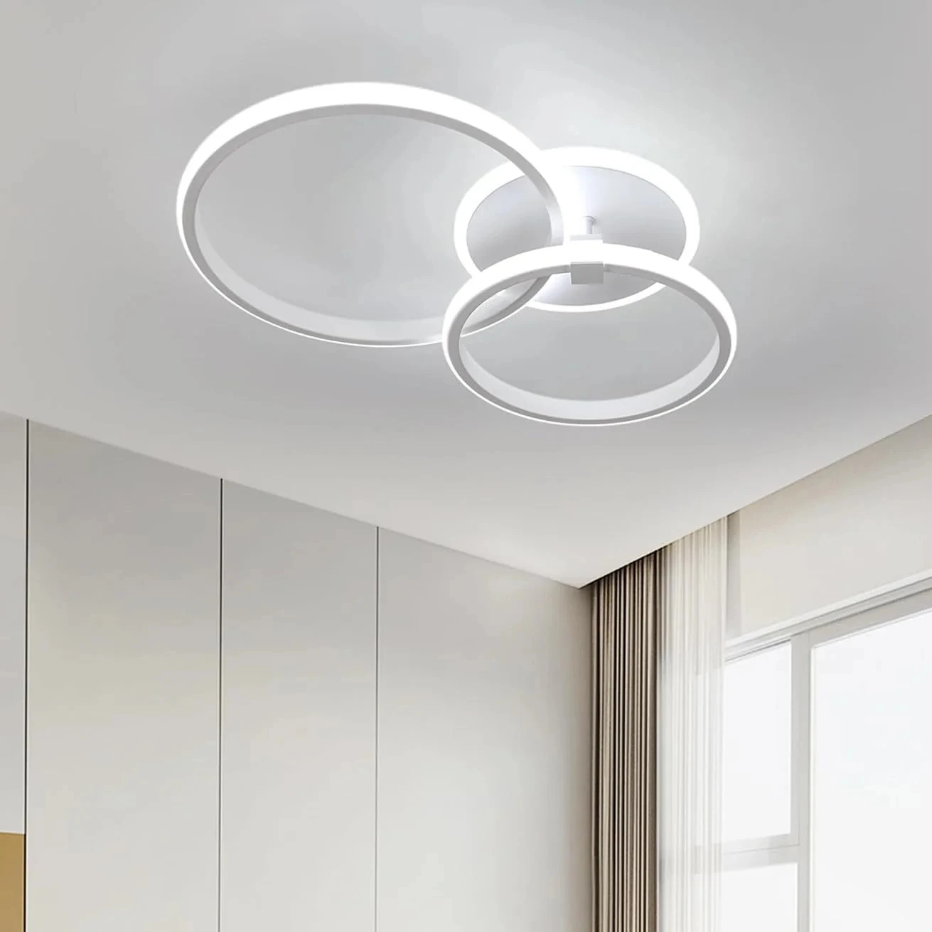 Modern LED Ceiling Light,42W 3500LM Round Ceiling Lamp,LED Chandelier Ceiling Light Made of Acrylic for Bedroom 6500K