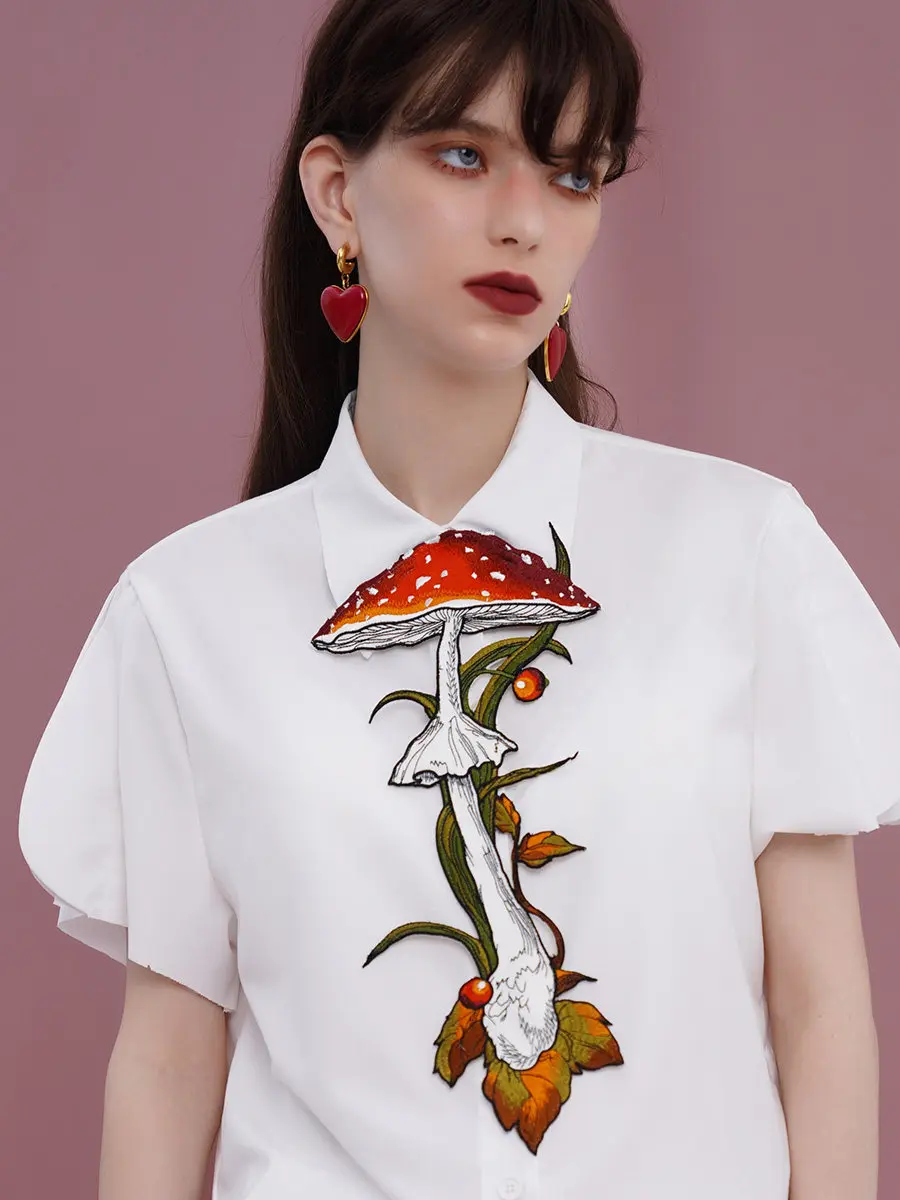 Original Heavy Industry Embroidery Retro Mushroom Berry Tie Women's Free Tie Bow Tie Niche Shirt Accessories