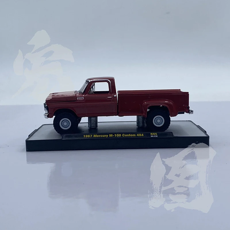 M2 1:64 Scale 1967 Mercury M-100 Custom Alloy Simulation Car Model Static Collection Decorated Holiday Gifts Toys Souvenir Gift
