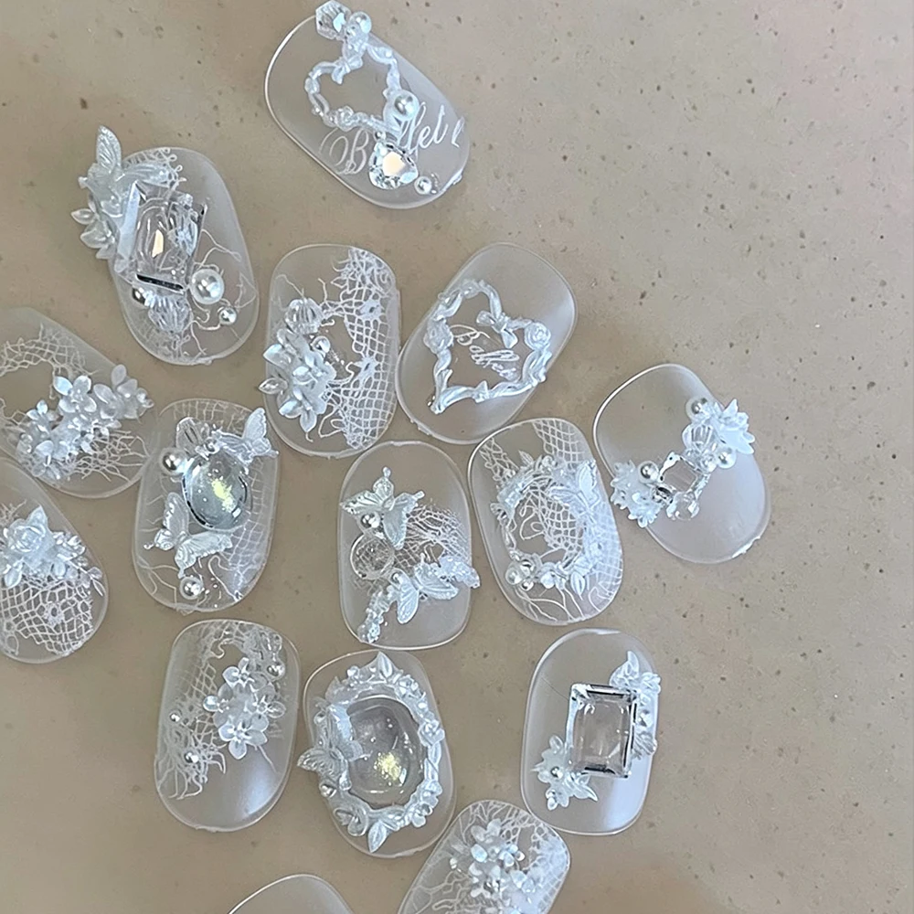 5D Soft-Silicone White Lace&Flower&Heart Wreath Nail Art Mold 5.5x4.5cm Transparent Silicone Lace Floral Butterfly Nail Template