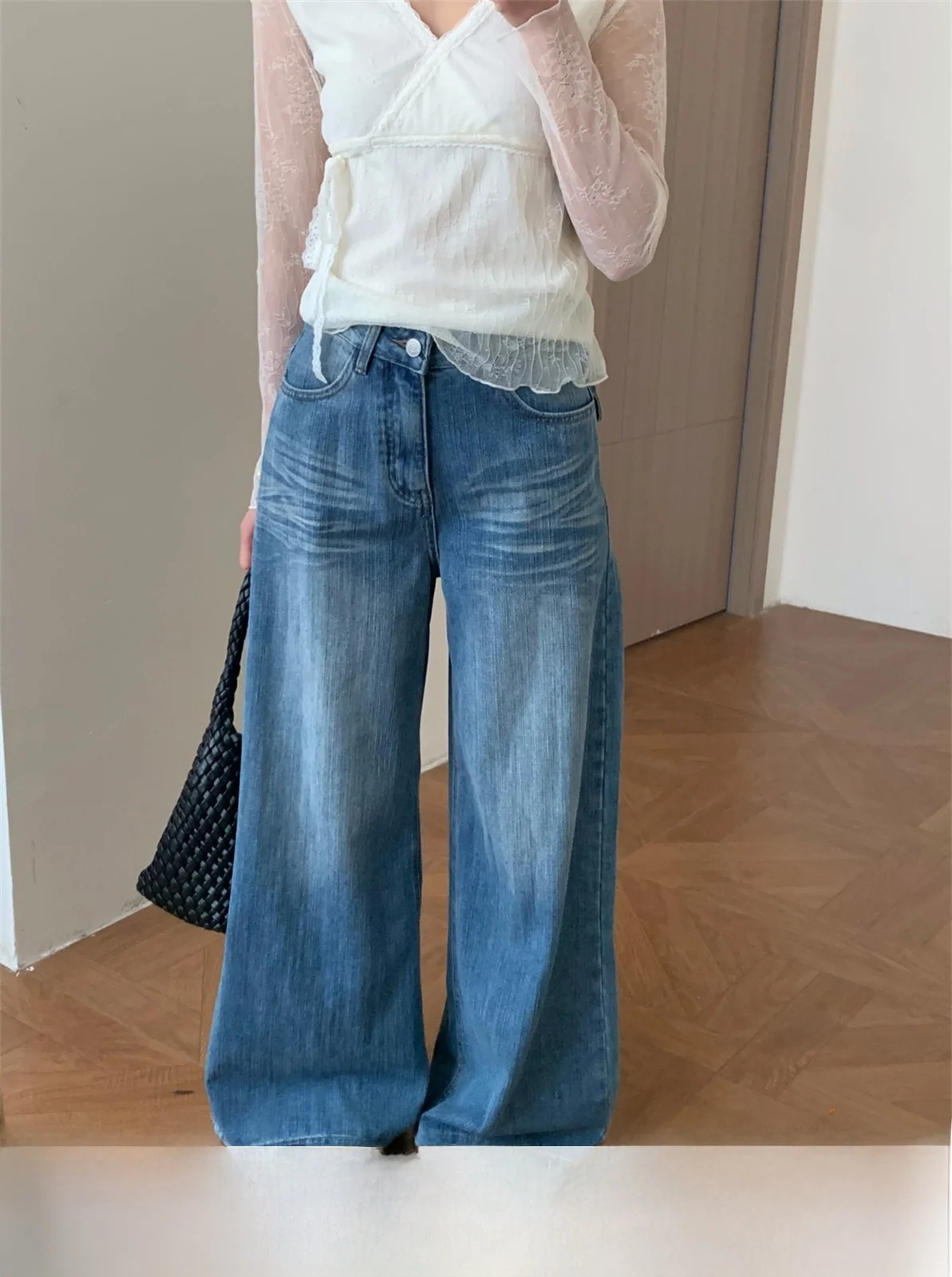 

High Waist Blue Denim Pants Women's Spring 2026 New Sle Floor-Length Slimming Versatile Straight Leg Jeans Korean Retro