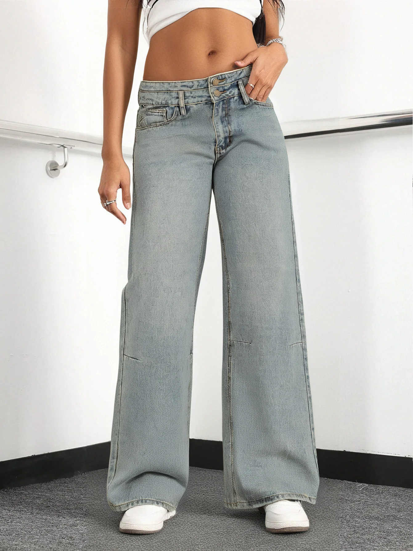 

Women’s Washed Vintage Wide-Leg Jeans, Loose & Casual, Classic & Versatile