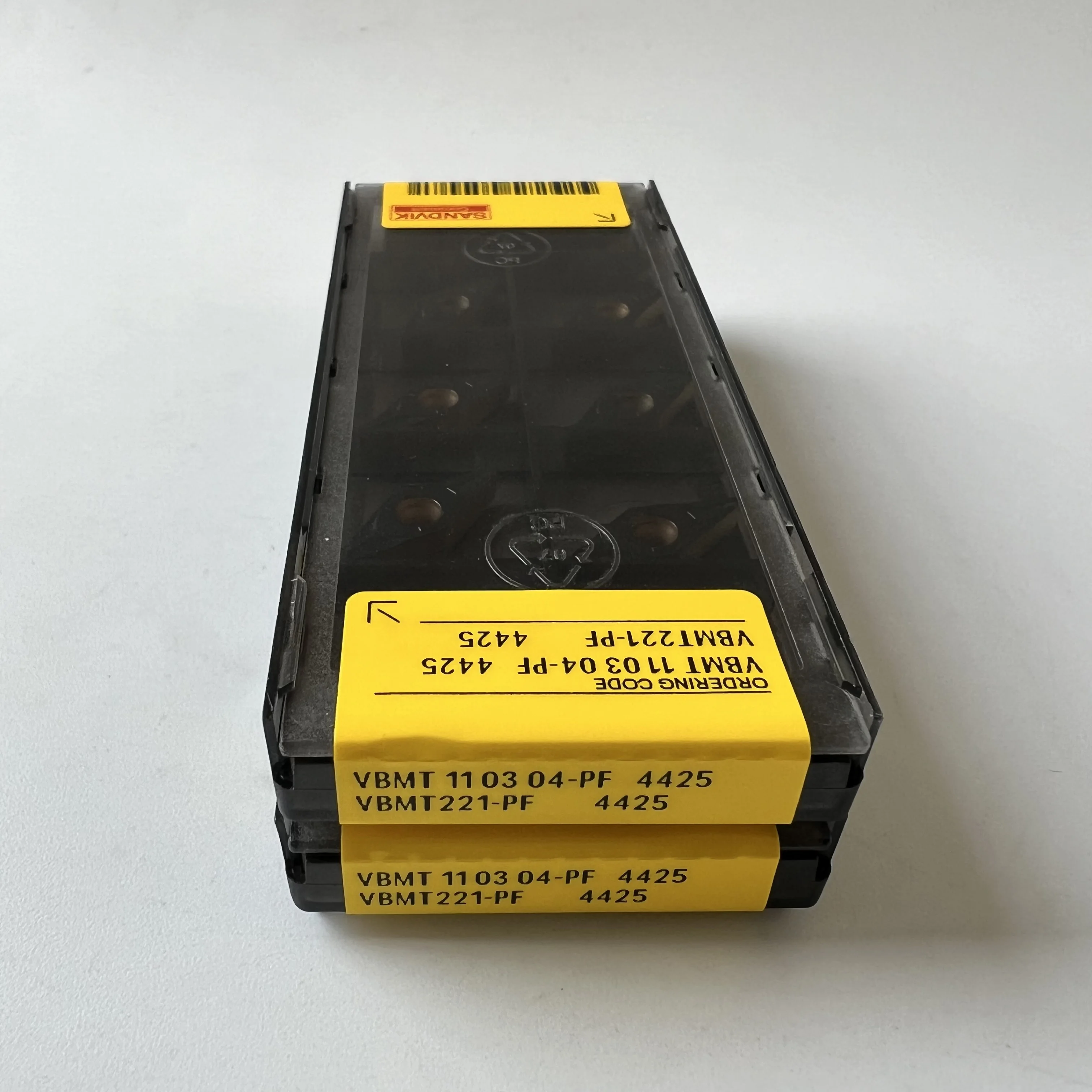 

VBMT110304-PF 4425 ЛЕЗВИЕ ЧПУ