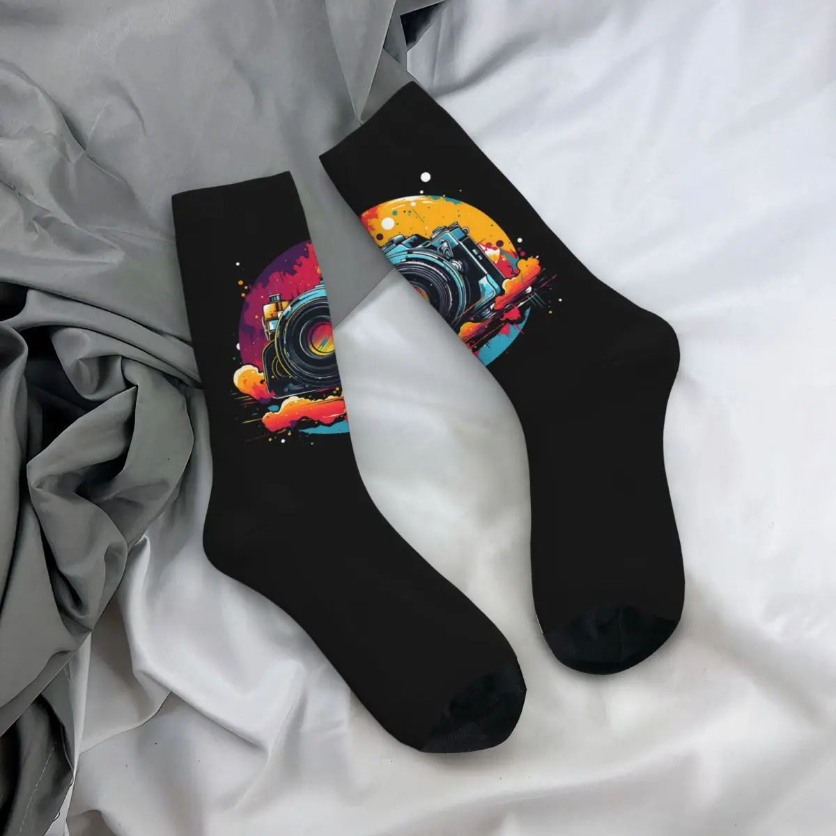 

All Seasons Crew Stockings Pop Graffiti Style Retro Camera Socks Harajuku Long Socks for Men Women Valentine's Day Gifts