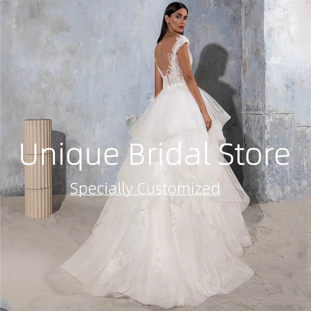 Customized Sexy Wedding Dresses Exquisite Applique High Quality Illusion Back Design Sleeves Sweep Train A-line Bridal Gown