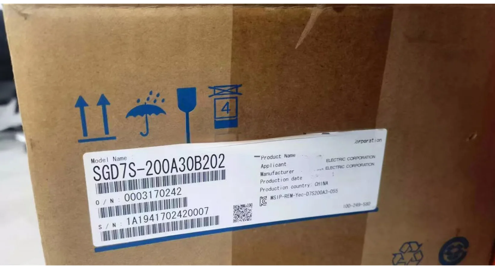 New SGD7S-200A30B202 Servopack Servo Driver 12 Months Warranty SGD7S 200A30B202