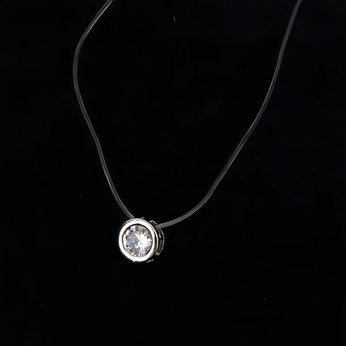 Fashion Shiny imtation Crystal Necklace Zircon Pendant Transparent Fishing Line Invisible Ladies Necklace Jewelry Clavicle Chain image 5