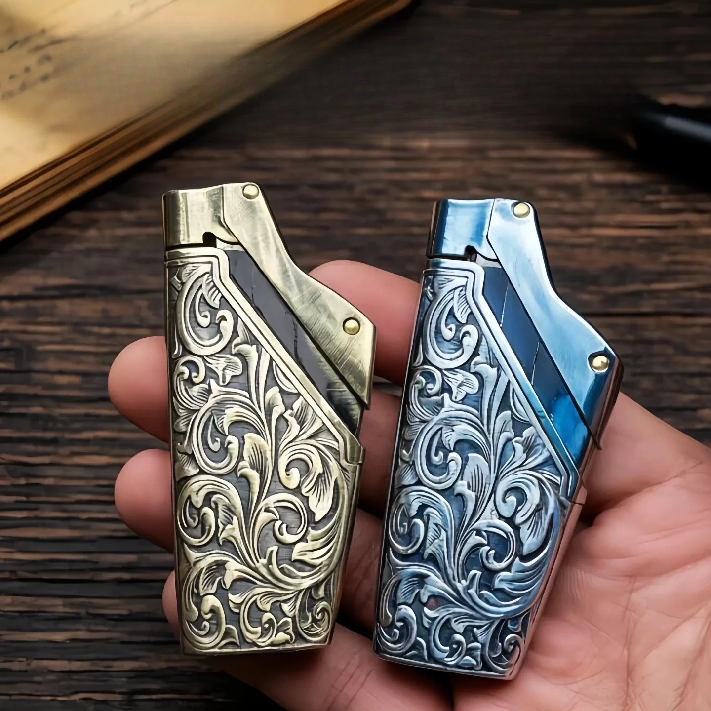 Vintage Metal Wicks Lighter Classic Pattern Retro Press-Button Ignition Refillable Oil Lighter for Outdoor Use & Collectors