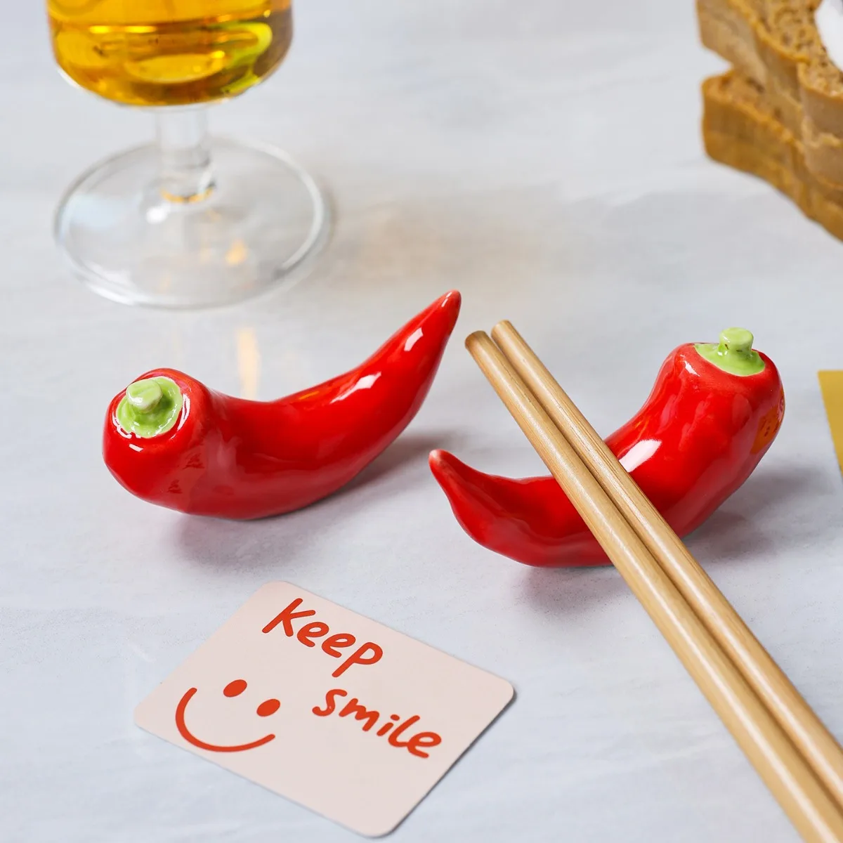 Chili Pepper Shaped Ceramic Chopstick Rests，Cute Kitchen And Restaurant Decor, Ideal Housewarming Gift