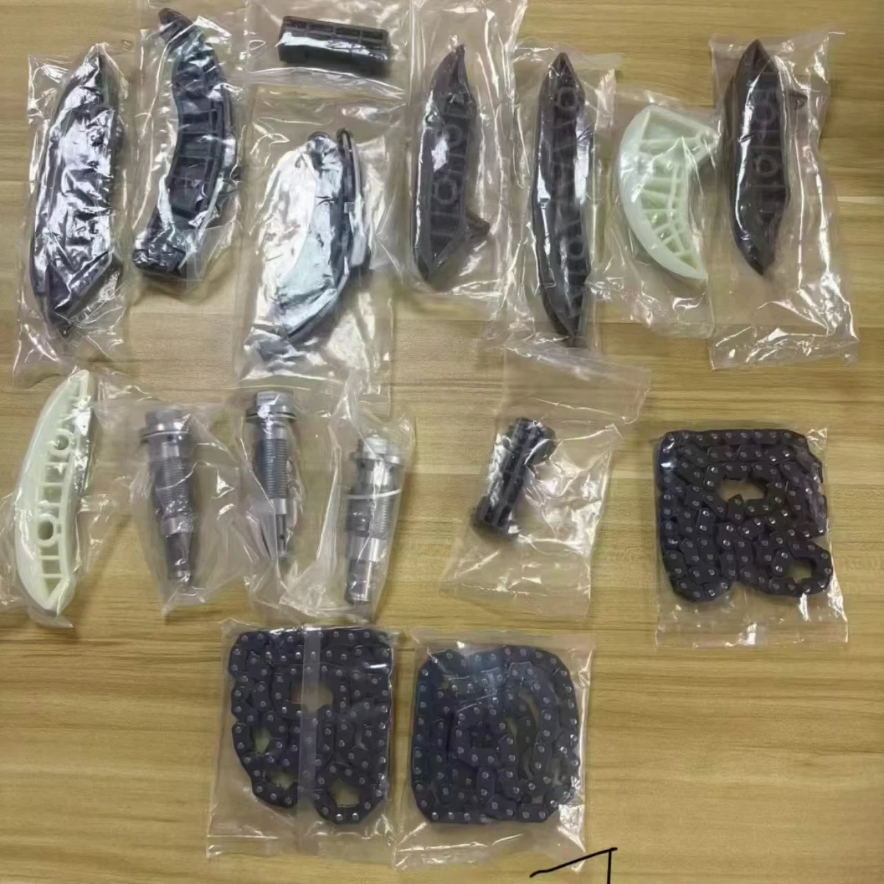 

New Arrived M176 M177 Engine Timing Parts Timing Chain Tensioner Kit for Mercedes Benz 176 177 178 4.0L AMG C63 A1770501001