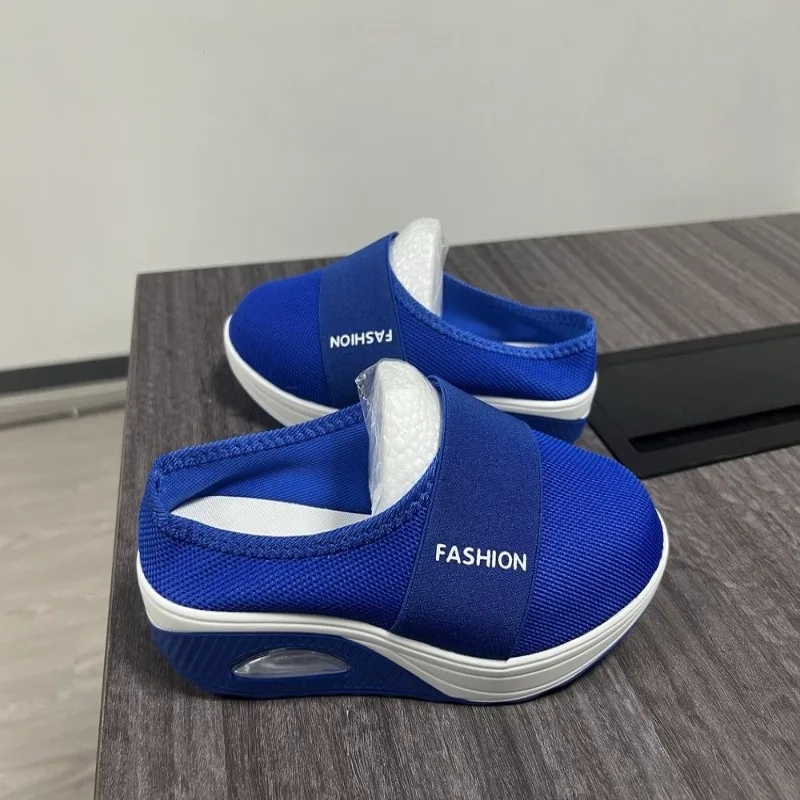 Damen-Schuhe: Bequeme Slip-On Orthopädische Diabetiker-Plateau-Pantoletten, Leichte Mesh-Slipper mit Keilabsatz, Damen-Sneaker – Detail 7