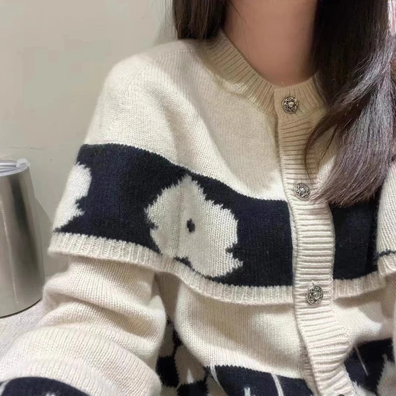 Vintage Cape Knitted Cardigan Women Argyle Jacquard Knit Casual Sweater Fall Winter Retro Loose Single Breasted Female Coat Tops view 4