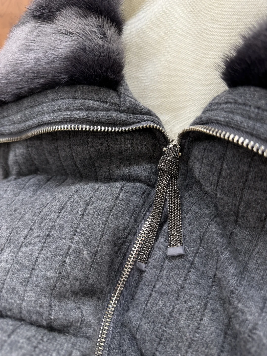 New Autumn/Winter High-Quality Fashion-Casual Women's Knitted Mink and Goose Down Jacket (Model 2026)