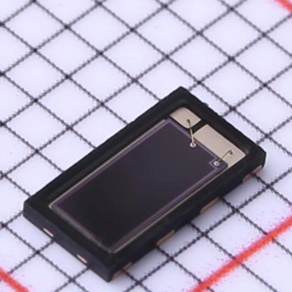 VEMD8081 NEW Original SENSOR PHOTODIODE 840NM 8SMD Leadless 20V 840nm 350nm~1100nm 500pA SMD-8P Silicon PIN Photodiode