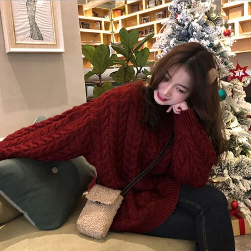 2025 الخريف الشتاء عيد الميلاد الأحمر الملتوية سترة للنساء فضفاضة تناسب الرجعية نمط الجولة الرقبة طويلة الأكمام محبوك ملابس خارجية