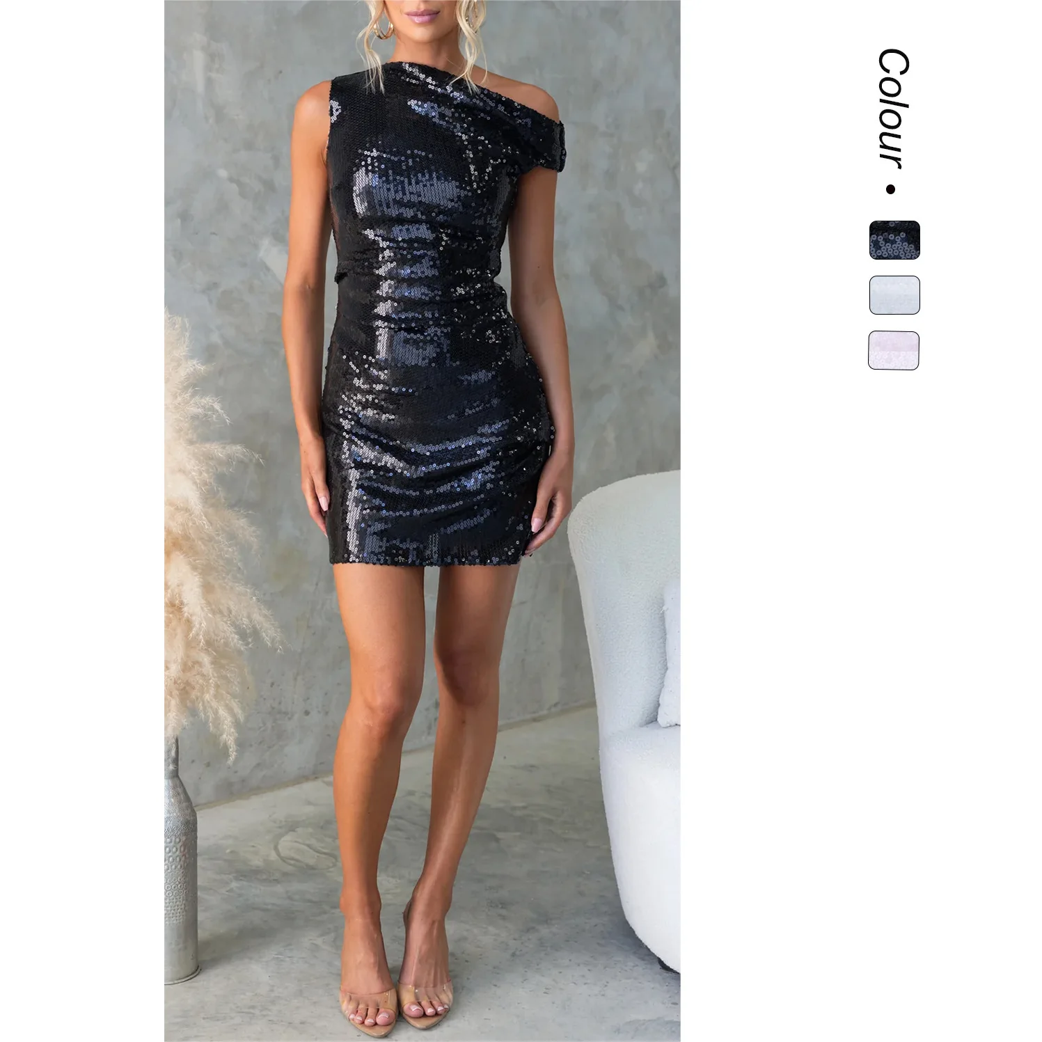 Sukienka na lato 2025, seksowna, cekinowa, wieczorowa, dopasowana, z odkrytymi ramionami.