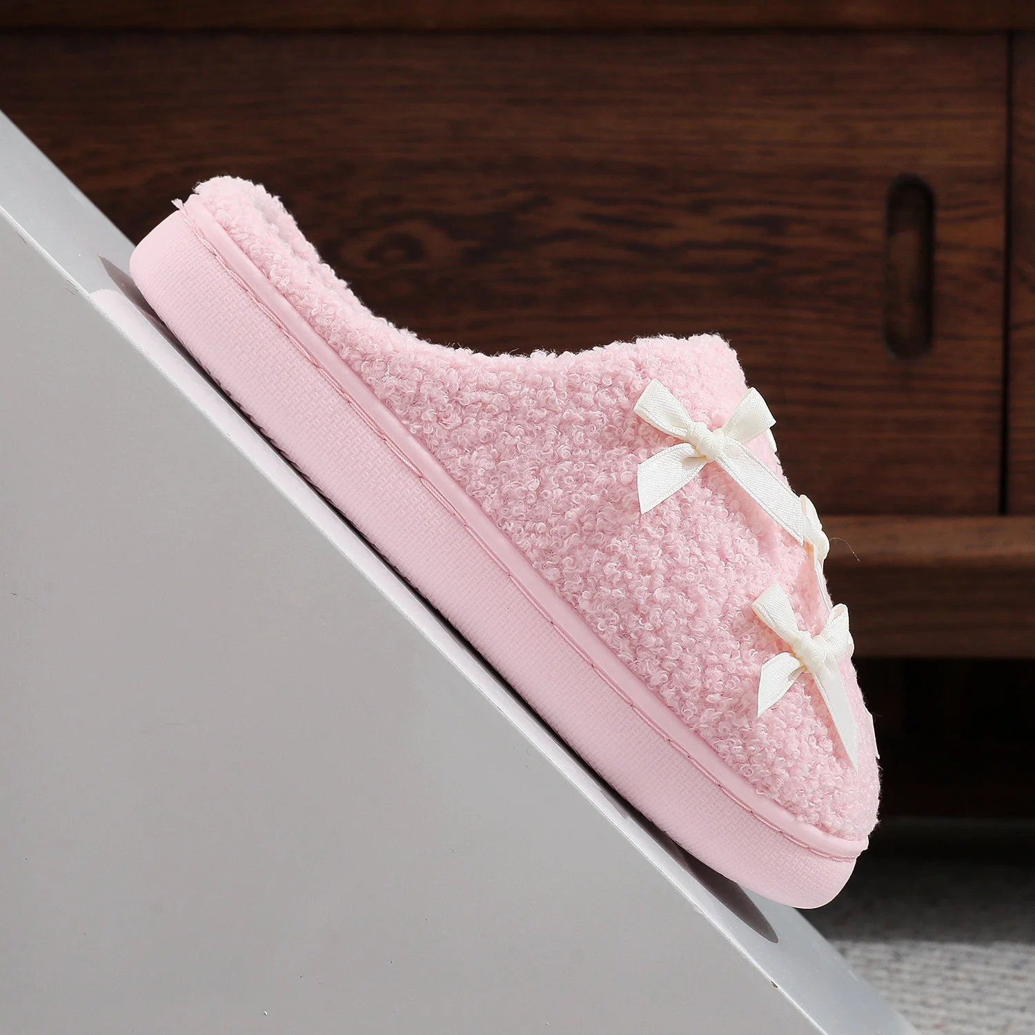 Neue Trendige Herbst- und Winter-Plüsch-Baumwoll-Hausschuhe für Damen, Warme Indoor-Pantoffeln mit Niedlicher Schleife in Rosa – Detail 15
