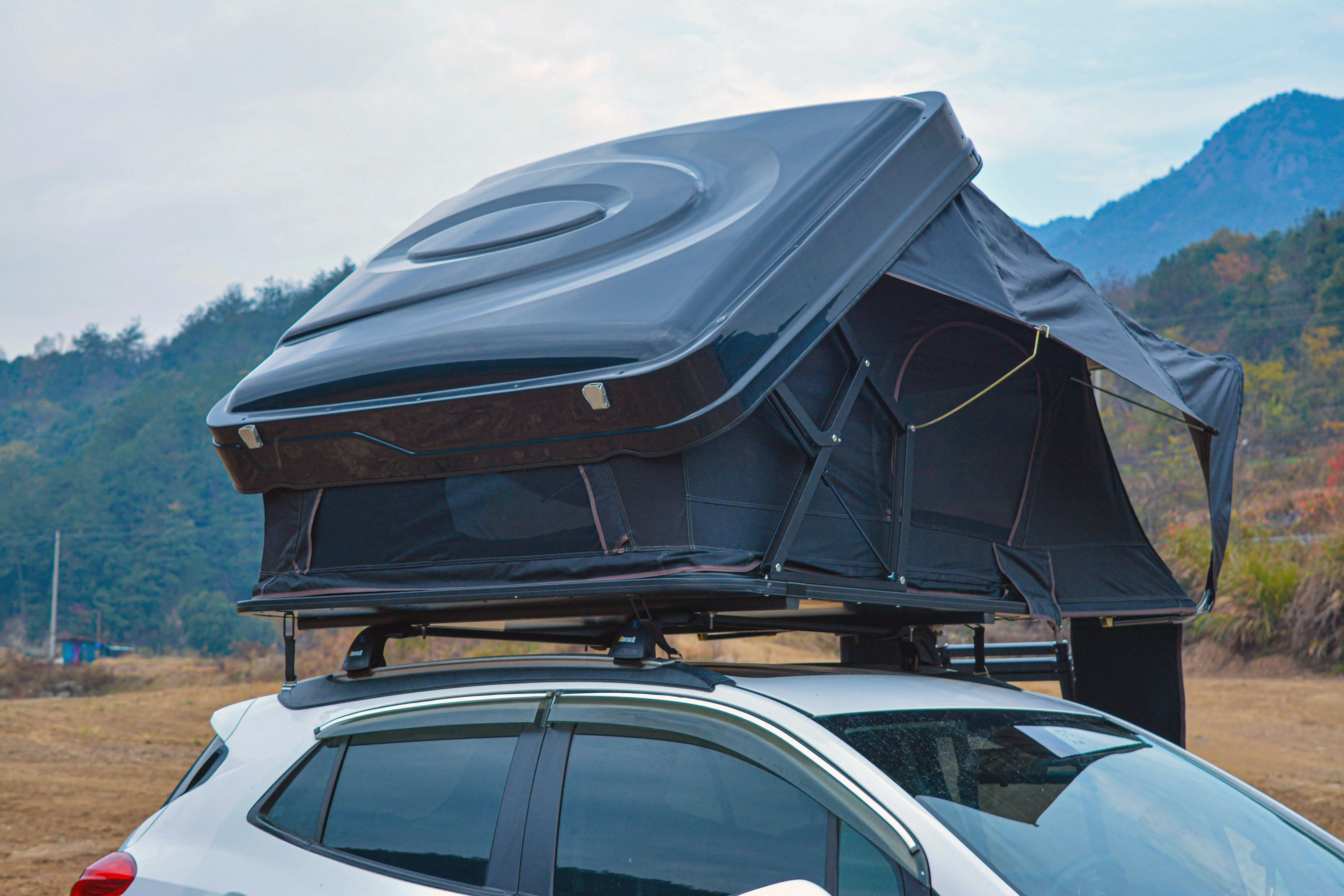 2025 Dachzelt Auto Camper Top 160cm 190cm Hard Roof Automatic Hardshell ABS New Roof Top Tent With LED Light For 4 Person