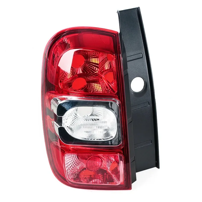 Car Semi Rear Combination Tail Light Assembly Brake Stop Reverse Turn Signal Lamp For Renault Duster 2014-2017 SUV