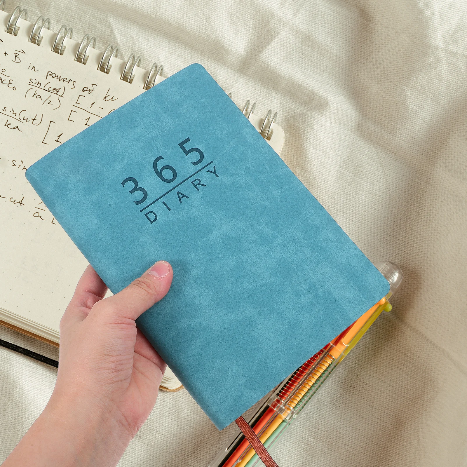 2025 Monthly Weekly Daily Planner A5 Academic Schedule Organizer Note Book for Students Office Workers Date Planner