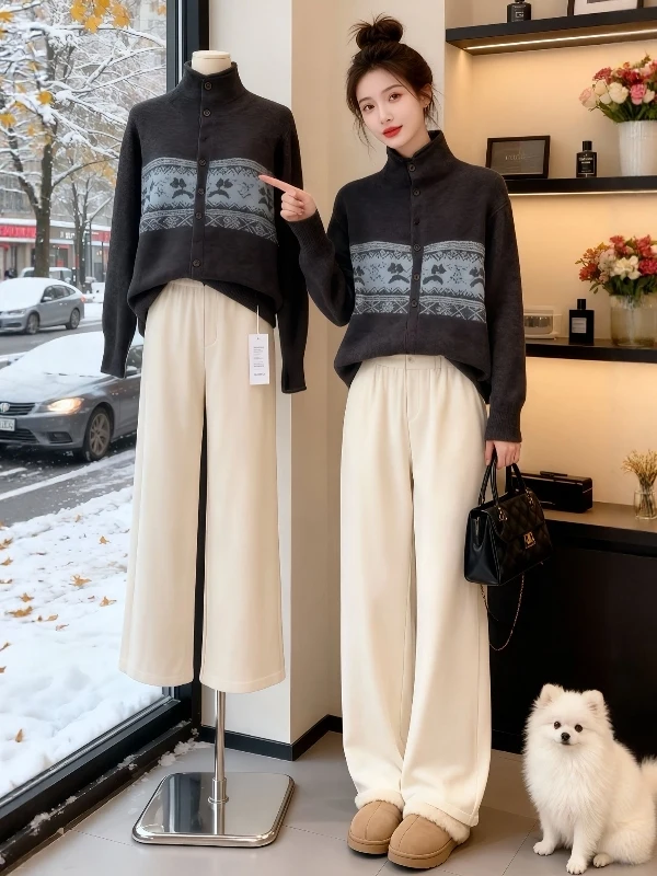 

Модный вязаный свитер большого размера в стиле ретро, женский осенне-зимний новый свитер Lazy f с высоким воротником и одной пуговицей, мягкий уютный вязаный...