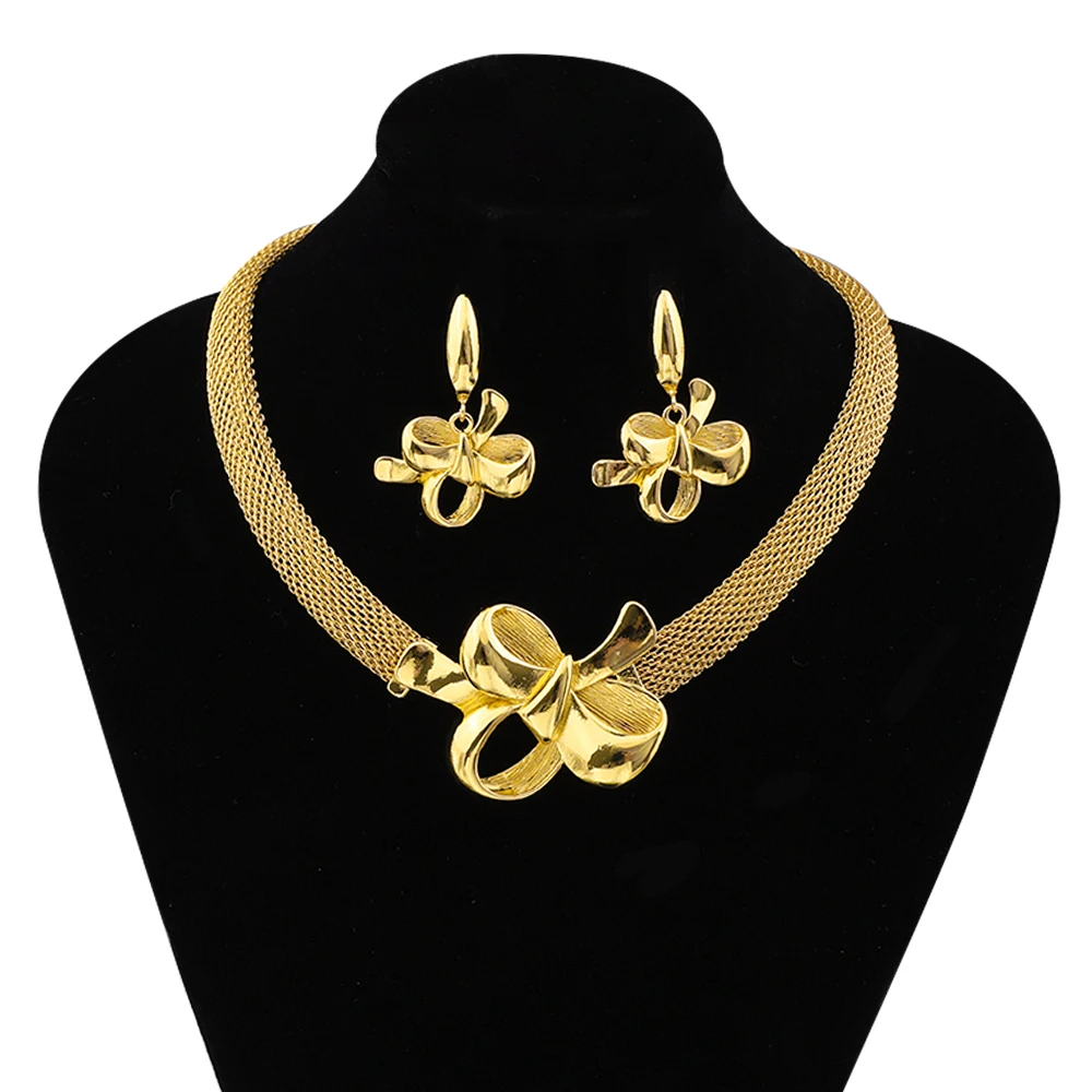 

Gold Colour Plated Flower Shape Pendant Necklace Earrings Women's Jewelry Anniversary Party Wedding Accessories Free Shipping