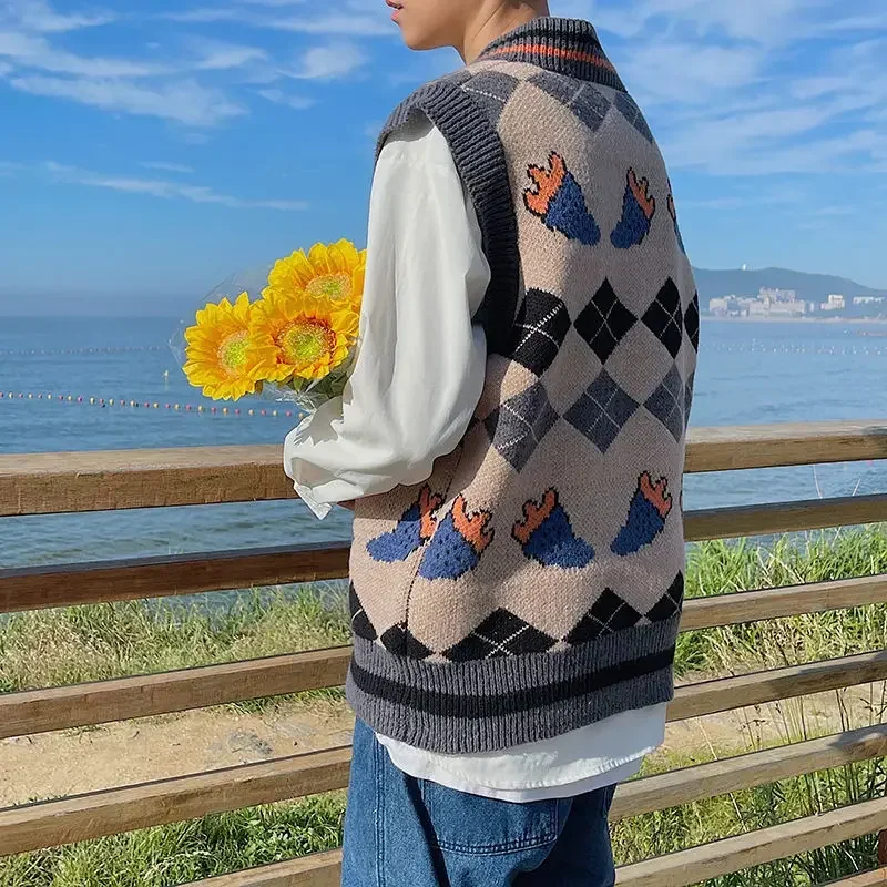 Sweater V-Neck Pria Longgar Bermotif Rompi Rajut Pria Diskon Pakaian 2025 Rompi Elegan Korea Ulasan Pakaian Murah Y2k