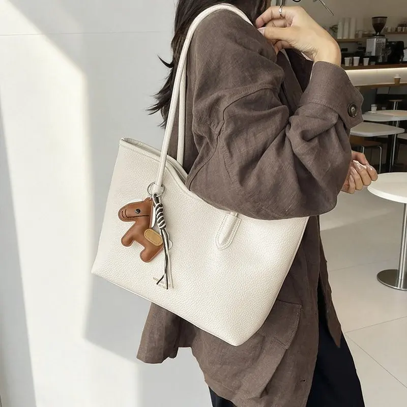 2026 New Premium Trendy Large Capacity Women Commuter Bag Mom Shopping Shoulder Bags Daily Travel Work Handbag For Ladies Gift