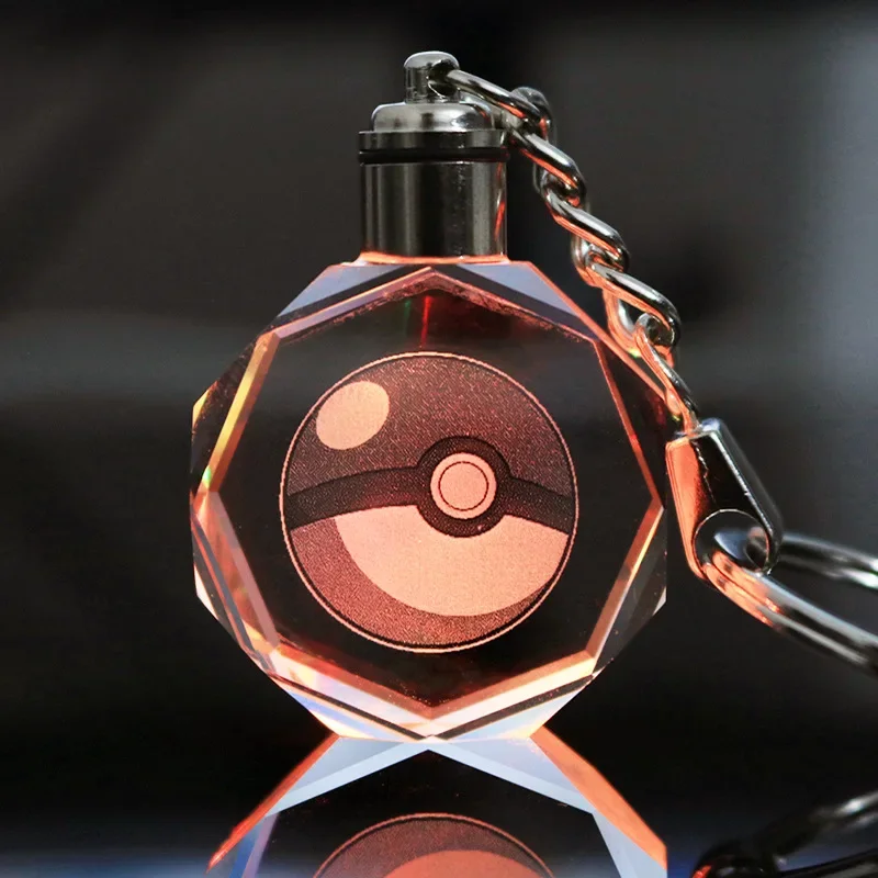 Anime Pokemon Bunte Kristall-Lampe Schlüsselanhänger Cartoon Pikachu Actionfiguren Glas-Anhänger Nachtlicht Schlüsselring Kette Spielzeug Geschenke