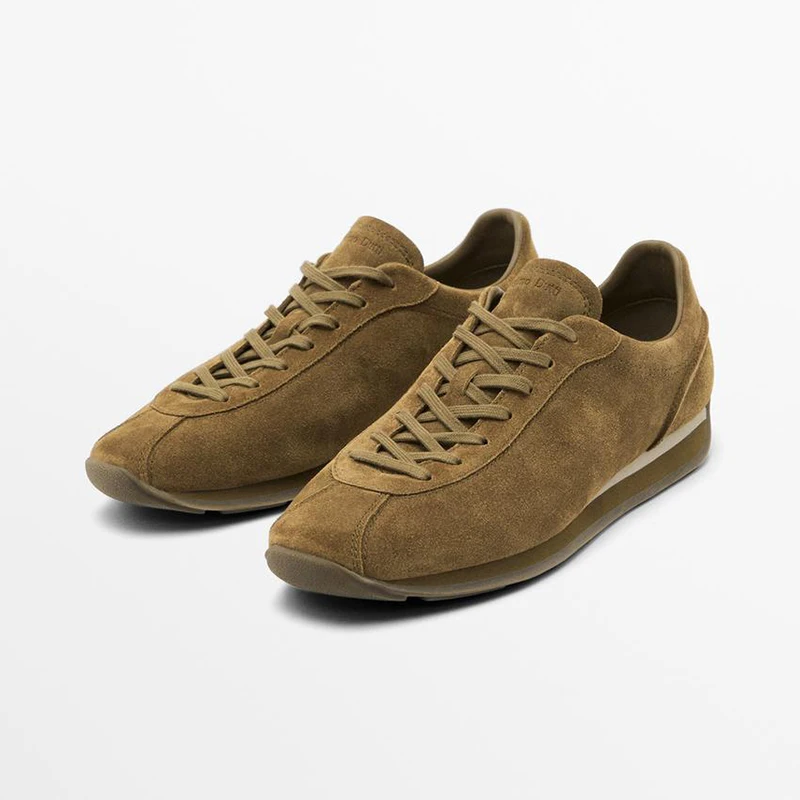 

Мужские универсальные ботинки на плоской подошве из гладкой кожи, спортивные повседневные удобные дышащие ботинки с завязками Dequn oes, модный низкий верх...