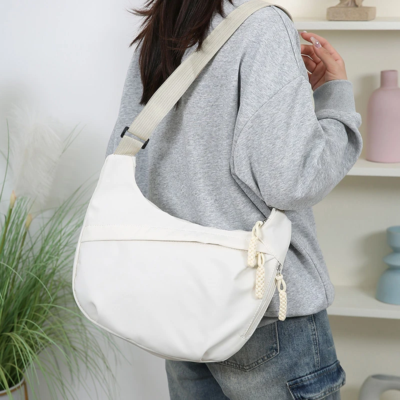 Trendy Fashionable Women Single Shoulder Crossbody Bag Versatile Elegant Large Capacity for Daily Wear Shopping Work image 4