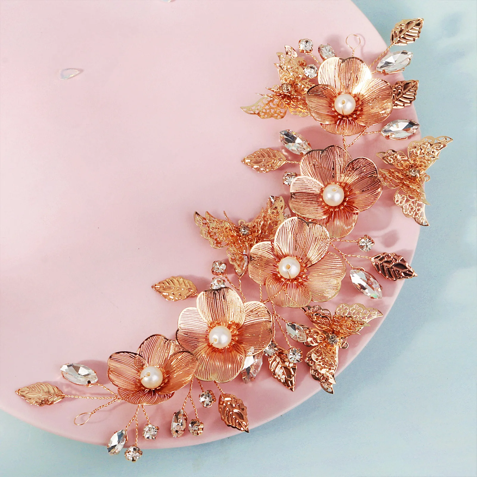 عصابة رأس طويلة على شكل فراشة ذهبية فاخرة، غطاء رأس أنيق، عصابة رأس لحفلات الزفاف، عصابة رأس لؤلؤية لحفلات الزفاف، مشبك شعر للنساء