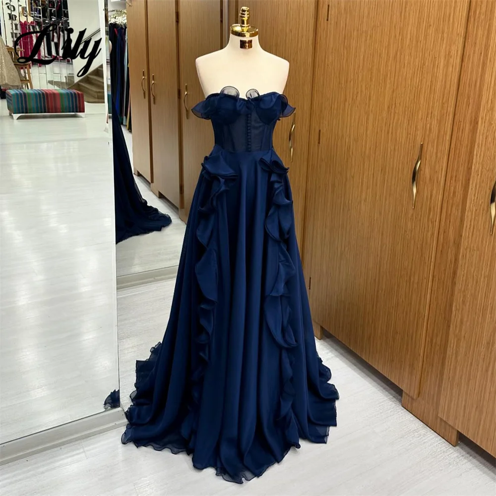 

Lily Navy Blue Beach Prom Dress Tiered Celebrity Dresses Sweetheart Women's Evening Dress Button Strapless Formal Gown 프롬 드레스